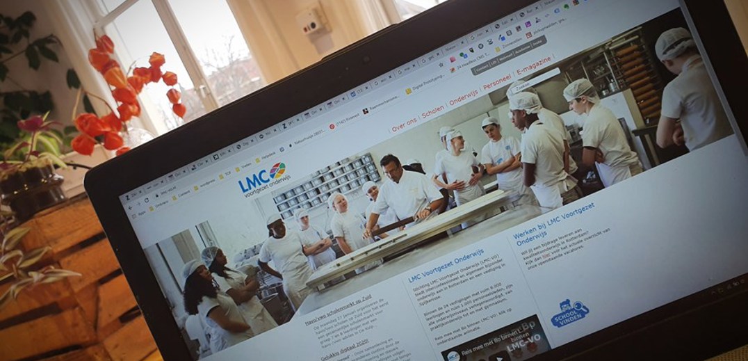 Screenshot van LMC website